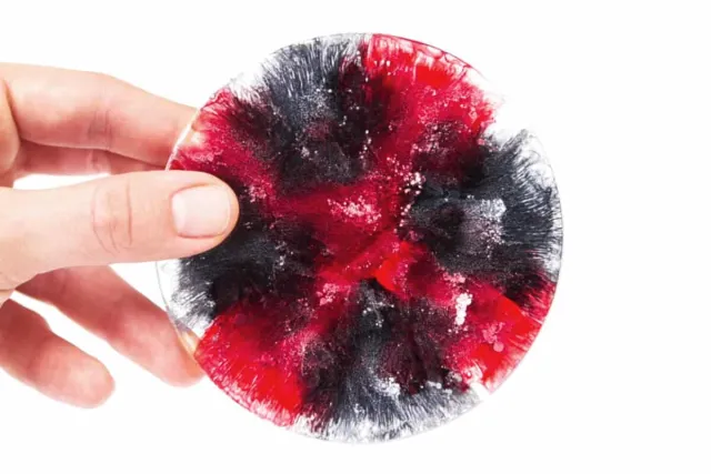 Alcohol ink Epoxy Resin red