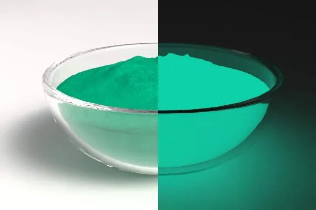 Glow in the dark turquoise